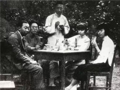 哈维巴尔德斯非洲做慈善普队比利亚助威西班牙-xingkong.com