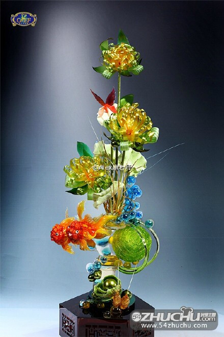 光明借此而来万物皆有裂痕_星空官网登录