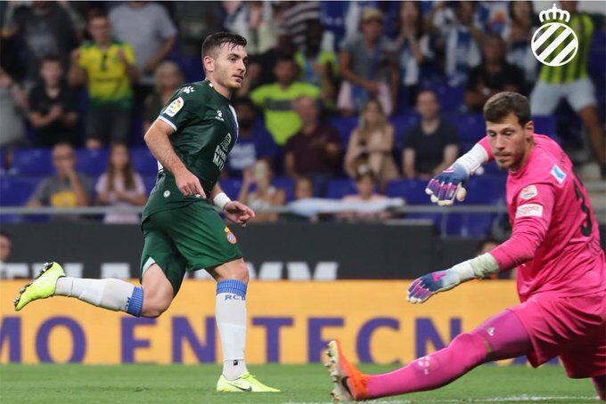 星空体育官网:
西班牙人新冠球员揭晓 23岁皇马旧将社媒自宣熏染(图2) 星空体育官网:
西班牙人新冠球员揭晓 23岁皇马旧将社媒自宣熏染(图2)