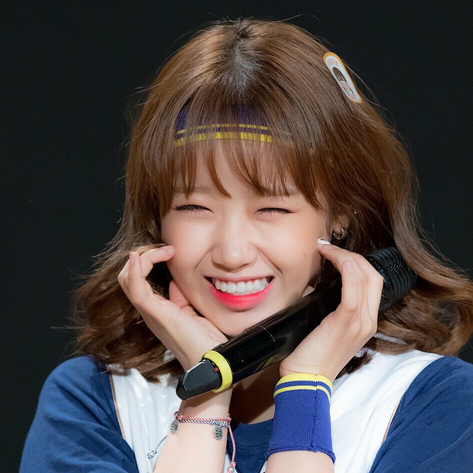 惨烈!知名罗吹与知名梅吹掀网络骂战 摩根:梅西离开巴萨就像英国脱欧一样【xingkong.com】(图2) 星空官网登录