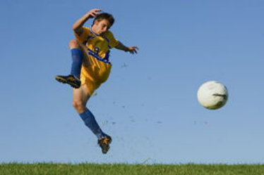 【星空官网登录】世界第一联赛成笑话！名记质疑：地铁饭馆全是人，你们吃干饭的？