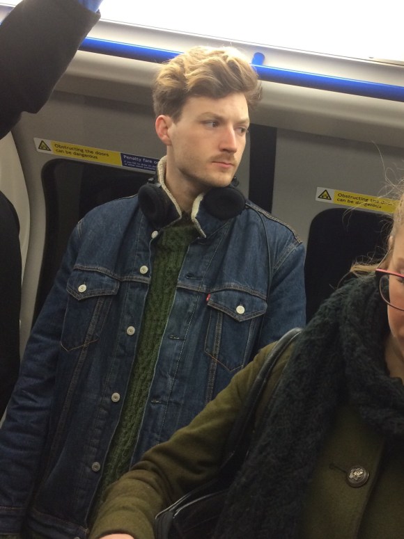 xingkong.com:巴萨VS皇马前瞻:巴萨盼主场大胜赛季不败 齐祖或轮换主力(图3) xingkong体育官网登录