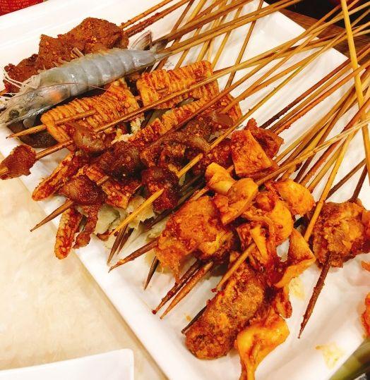 西湖学校开展“弘扬宪法精神，厚植爱国主义情怀”宪法宣传周活动“xingkong体育官网登录”