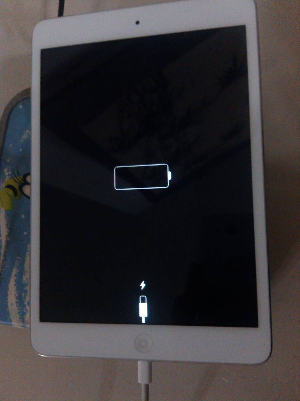 【xingkong.com】漯河市源汇区大刘镇领导到大刘小学视察工作